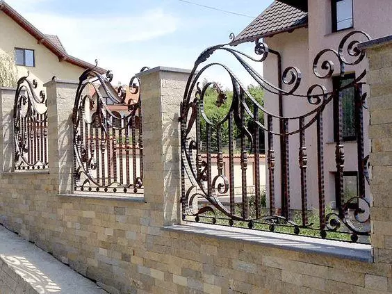Кованый забор Арт. 25
